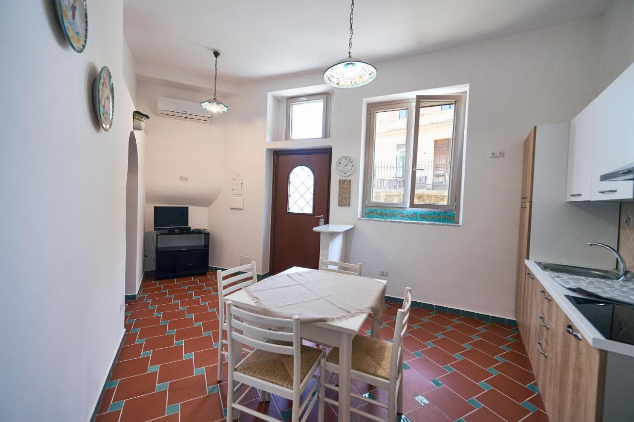 A Casa Di Emma Βίλα Vietri Εξωτερικό φωτογραφία